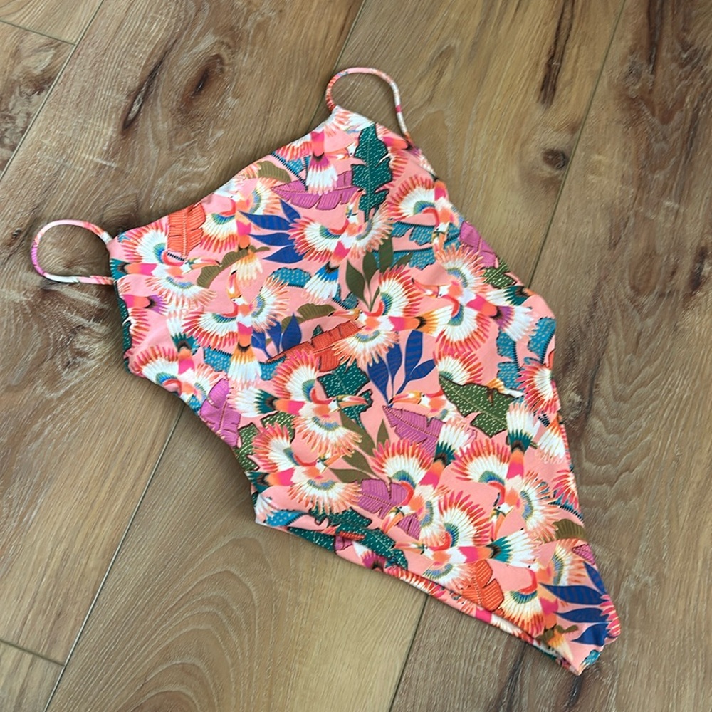 Skatie Resa one piece bathing suit